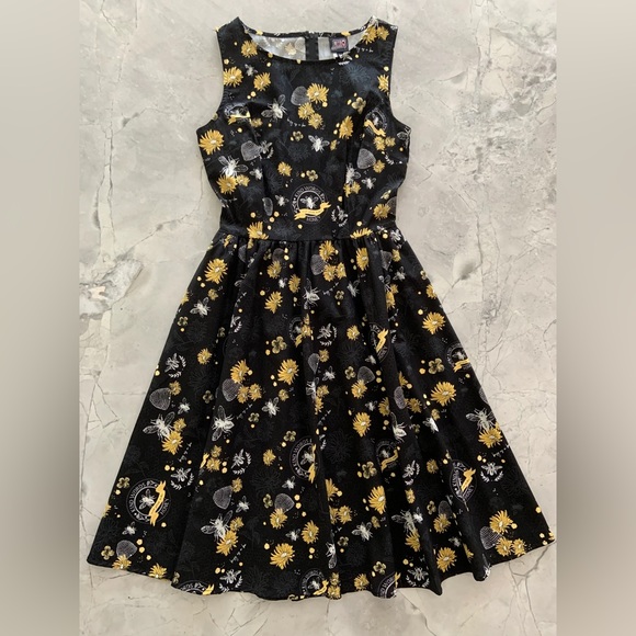 🐝 Retrolicious Bee 🐝 Kind Vintage Dress - Picture 5 of 11